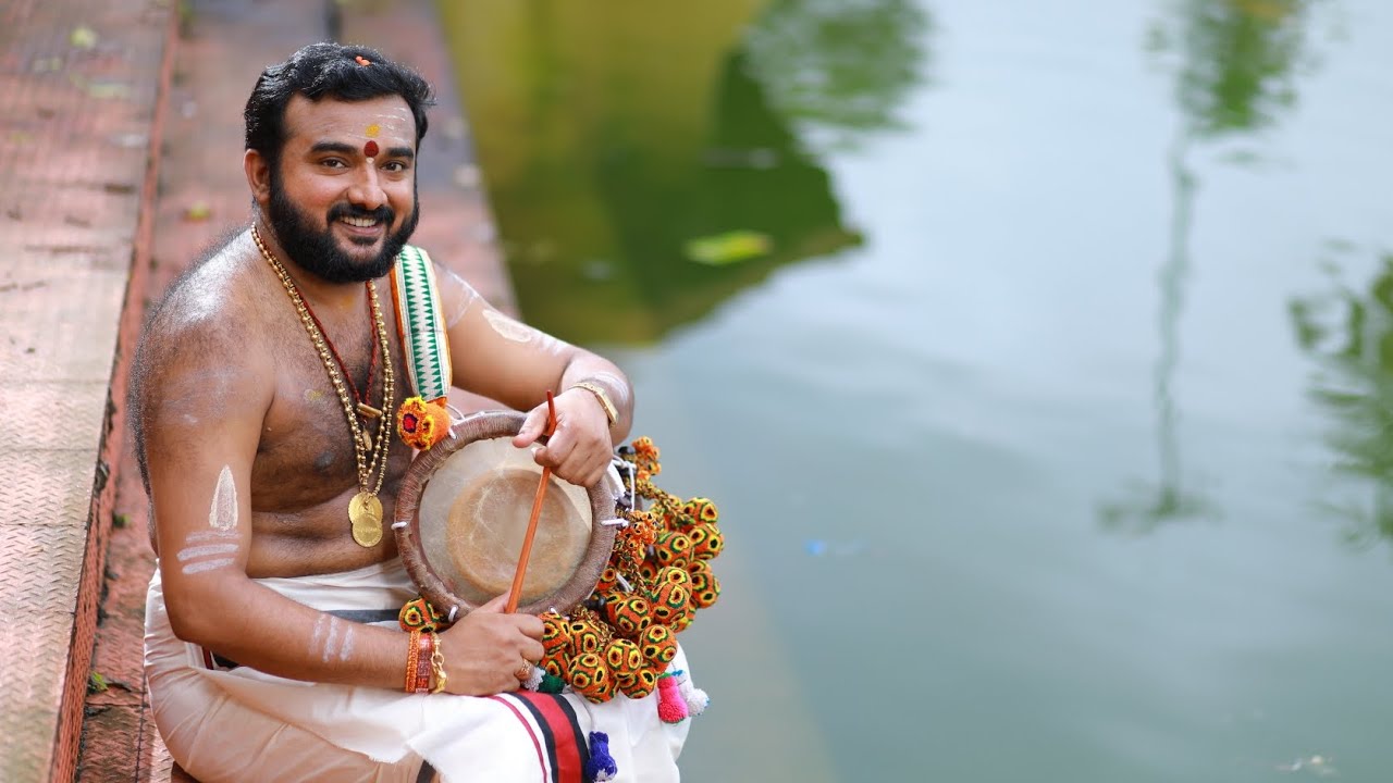 അമ്പലപ്പുഴ വിജയകുമാർപാടിയ ഭഗവാന്റെകേശാദിപാദസ്തുതി. Ambalapuzha Sree Krishna Swami temple.