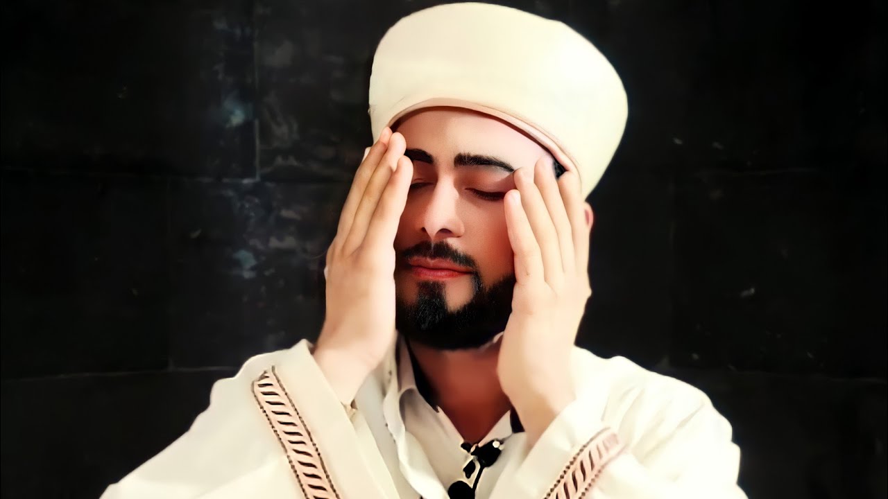Malik Al-Ahmad'ın sesiyle Q Suresi سورة ق