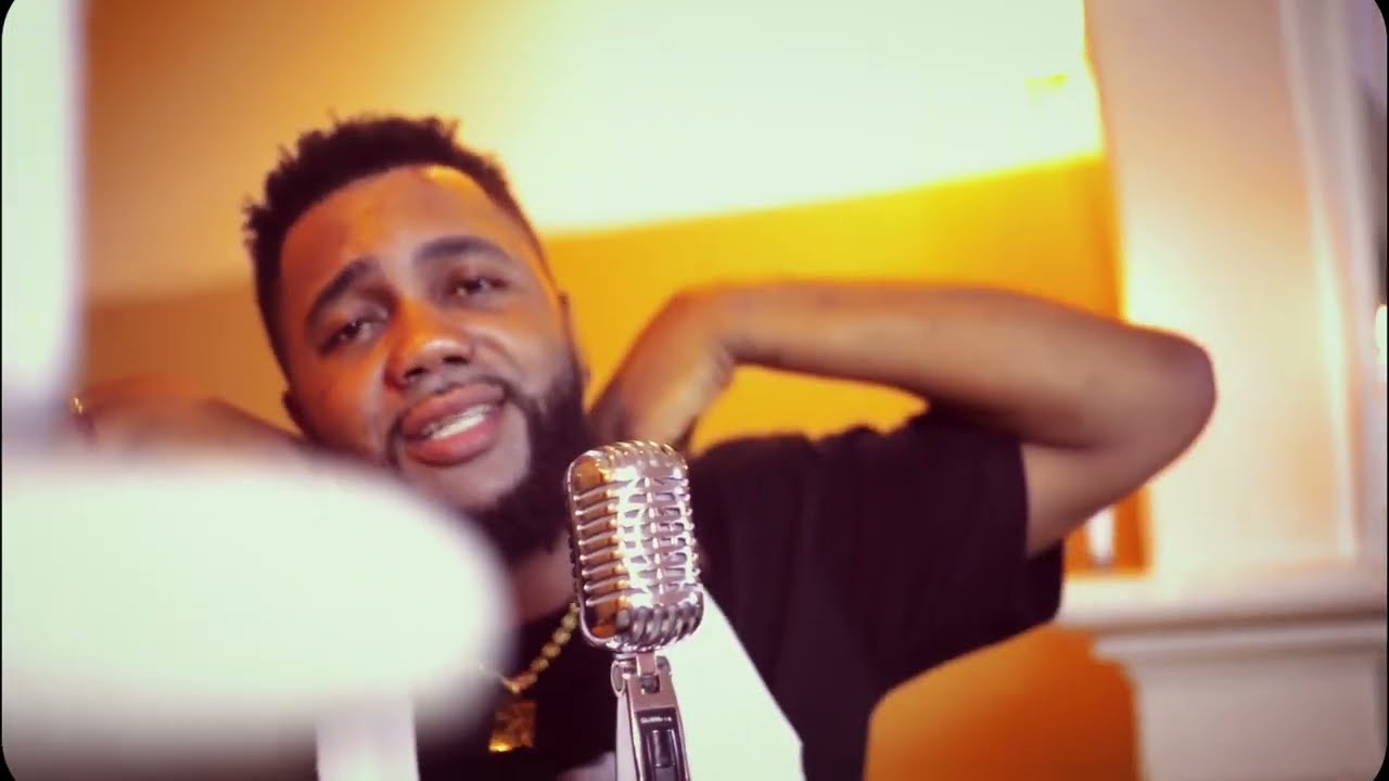 DARVEL CHIKY x DJ MAX  (ACHILLE MOUEBO) Clip_Officiel