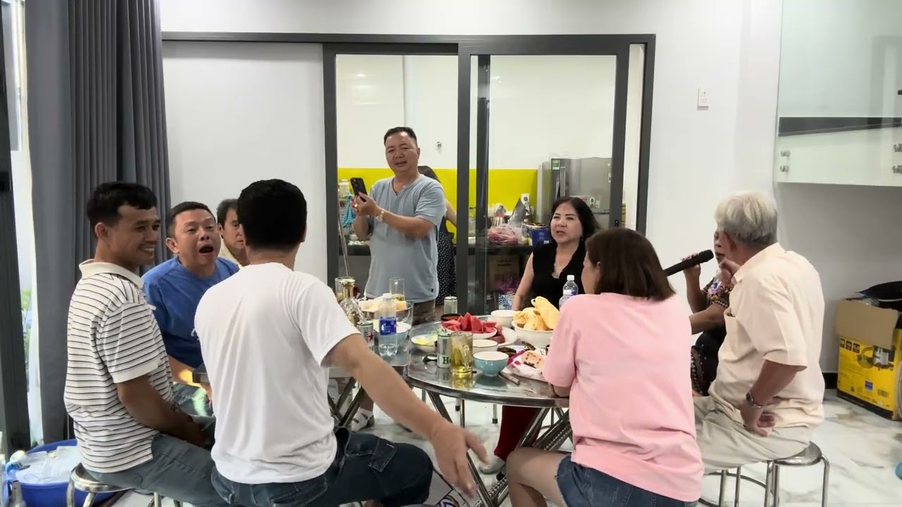 Phan 5 ca hat Tiep tuc ngày mung 4 Tet 