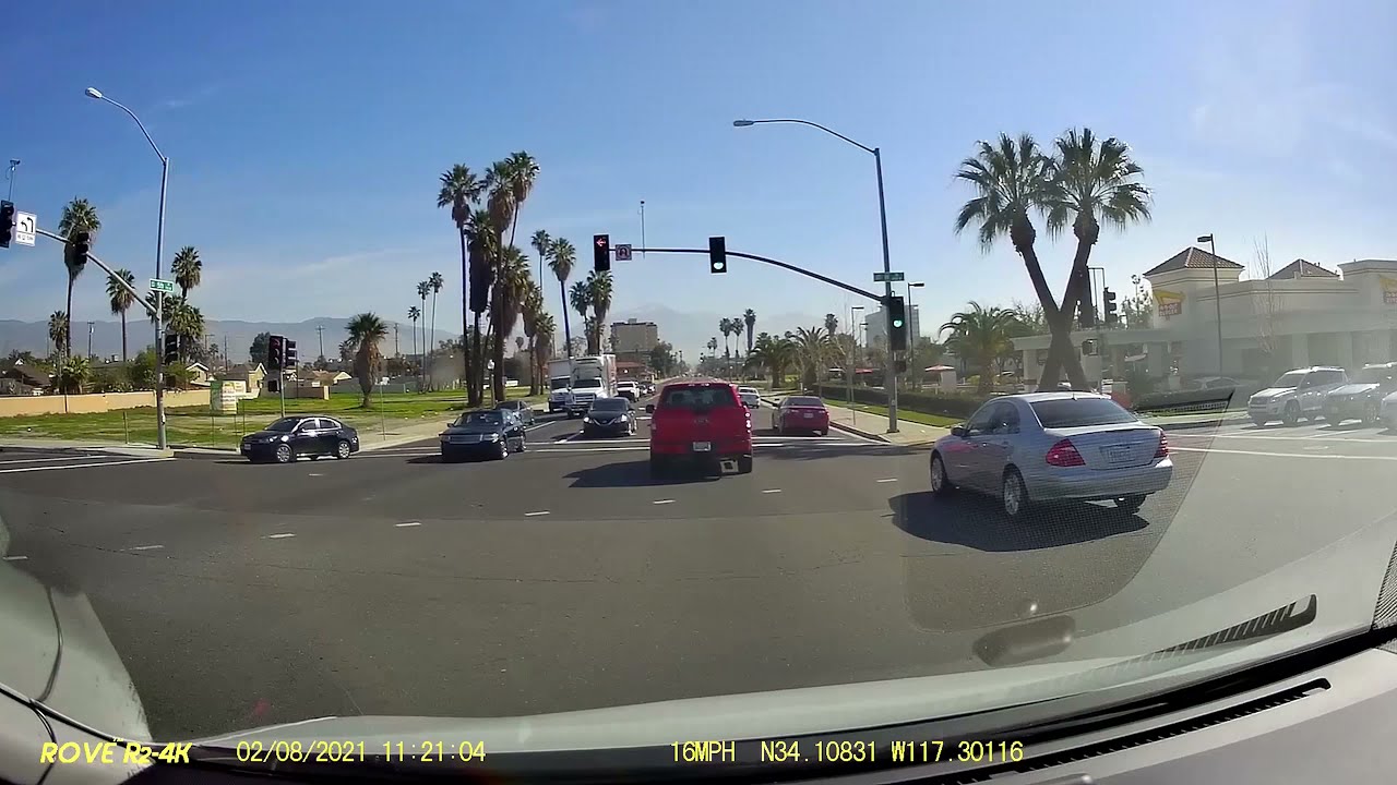 Drive Tour Rialto to San Bernardino, CA via Foothill Route 66