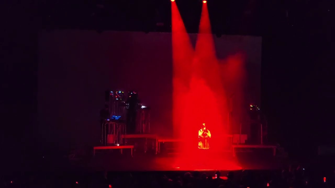Zaho de Sagazan - Tristesse - live auf der Elsässischen Weinmesse Colmar am 27.07.2025