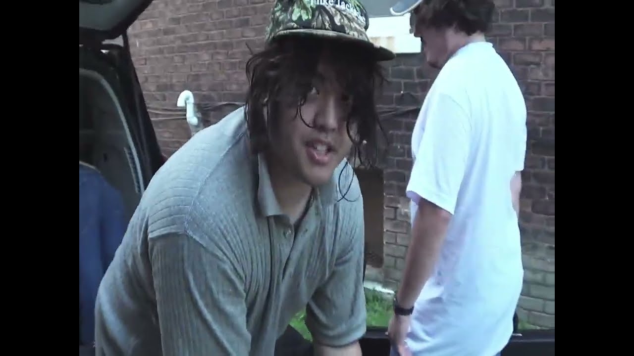 You Left the Light on in the Van - Episode 05