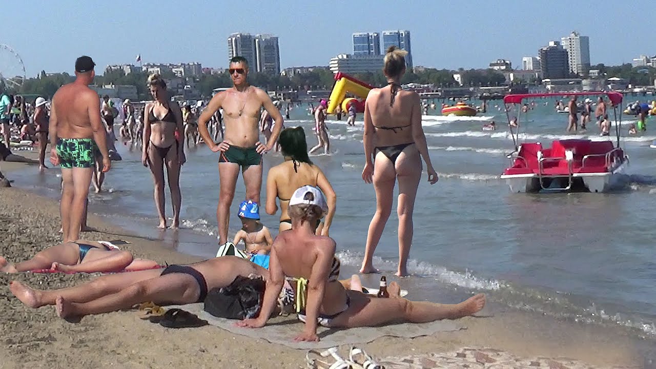 Анапа. Пляж песчаный. Чистое море и нечто😲 из глубин. Без комментариев
