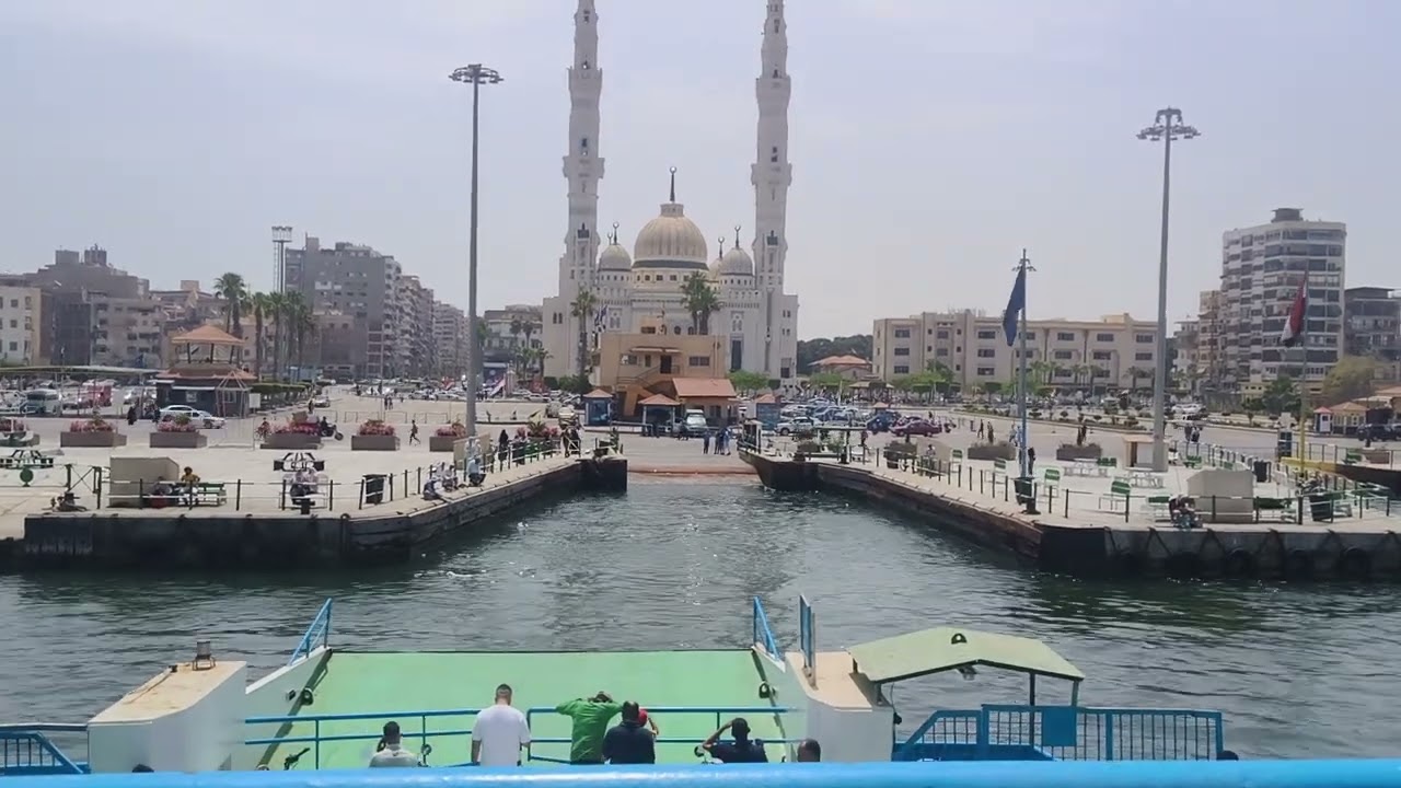 جولة بمعدية بورسعيد 🚢⚓