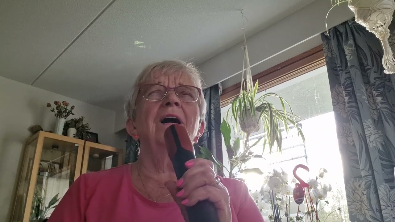 KIRKOSSA. Luin esikoiselleni iltarukouksen. Hän tahtoi Taivaan kotiin😪