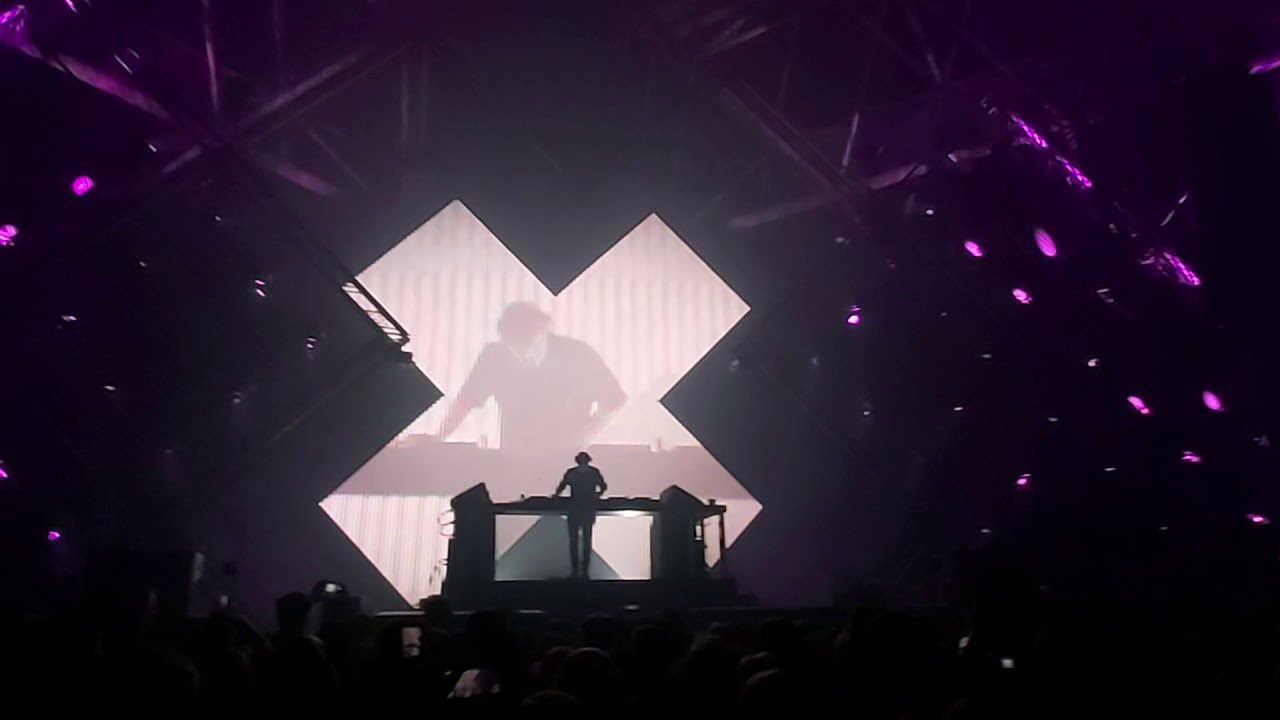 Martin Garrix - Break through the silence (Live from ADE 2019)