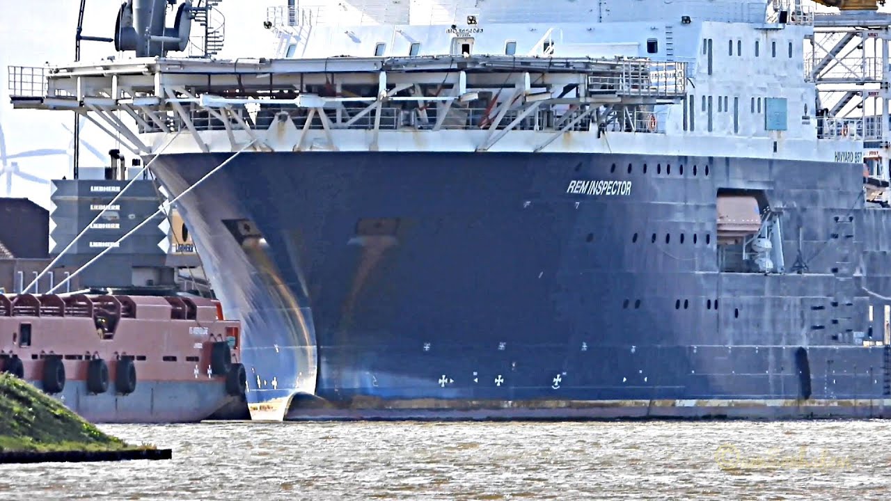 Windpark Versorgerschiff REM INSPECTOR 5BUR4 IMO 9662083 Offshore Supply Ship EPAS Emden S&uuml;dkai