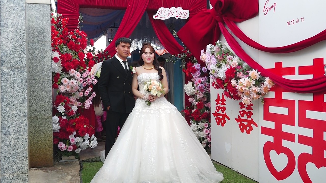 Thị Sang & Sơn Hùng