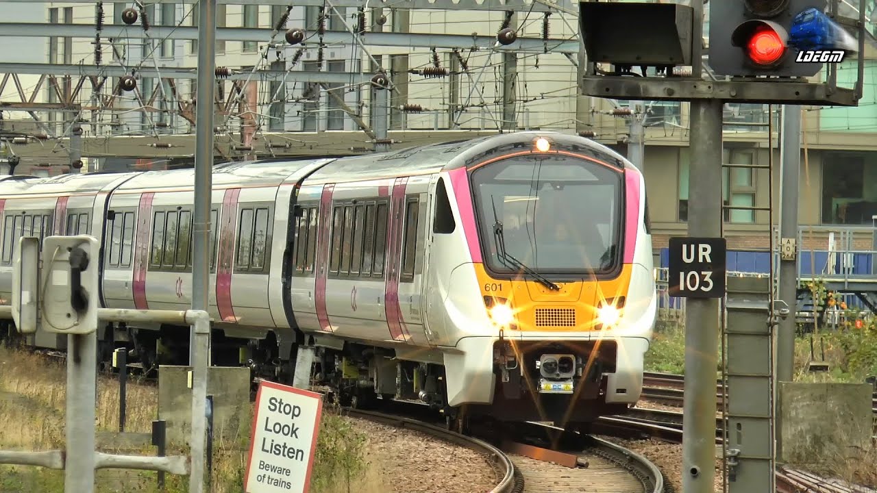 Trainspotting in Fenchurch Street Railway Station, London - 16 November 2023