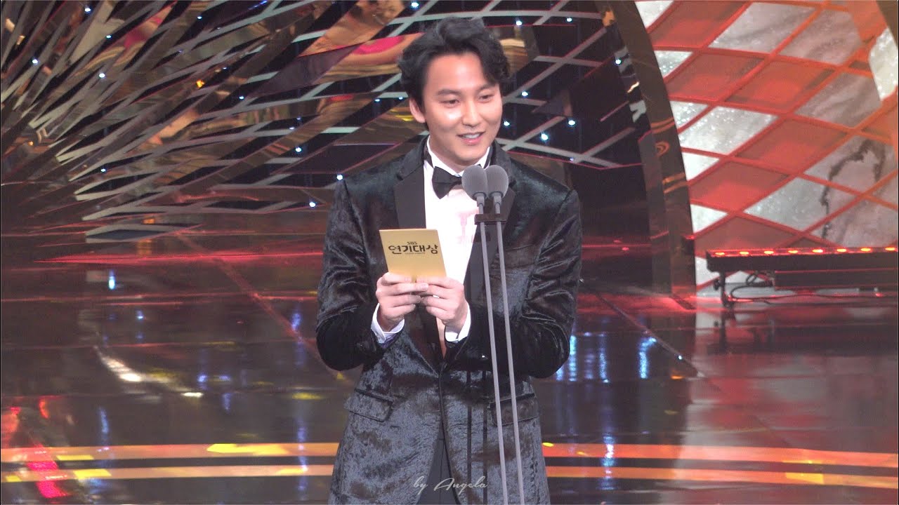 [4K] 김남길 2019 SBS 연기대상 - 조연상 팀 부문 추천