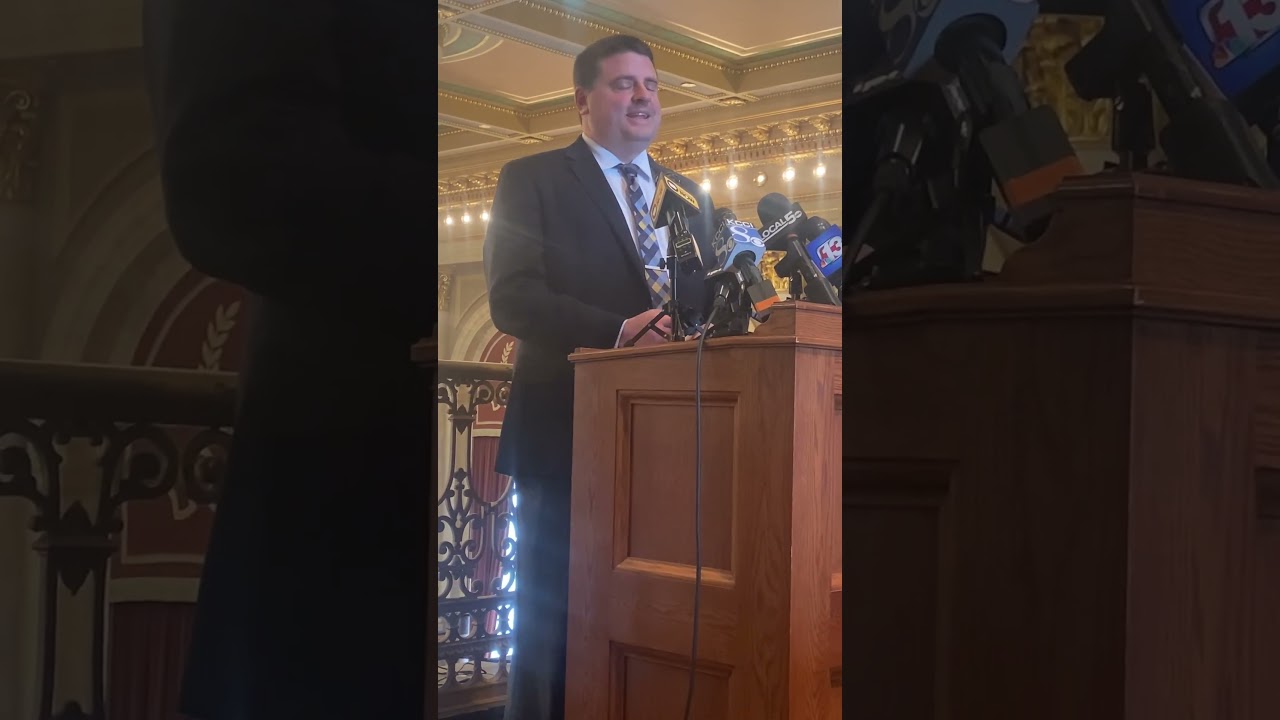 Iowa House Speaker Pat Grassley responds to question about attracting NFL teams to Iowa
