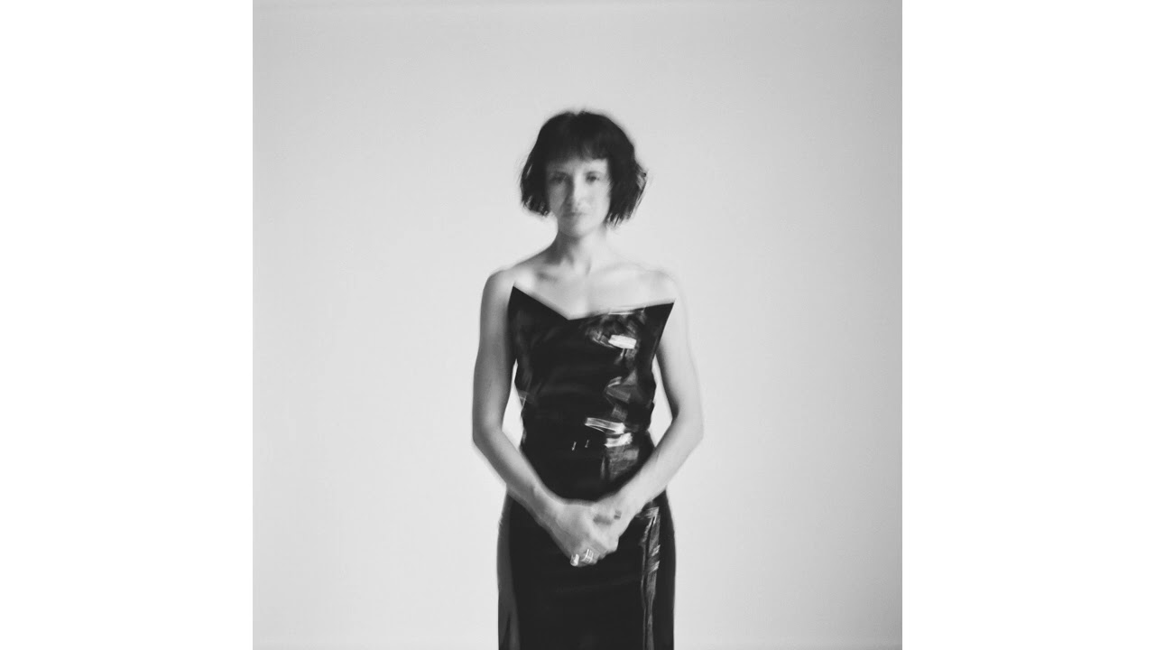 Lea Maria Fries - Shop For Sunshine