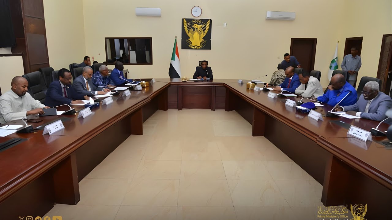 برئاسةد.كامل ادريس اللجنة العُليا لتهيئة البيئة  لعودة المواطنين الخرطوم تصدر جُملة من التوجيهات