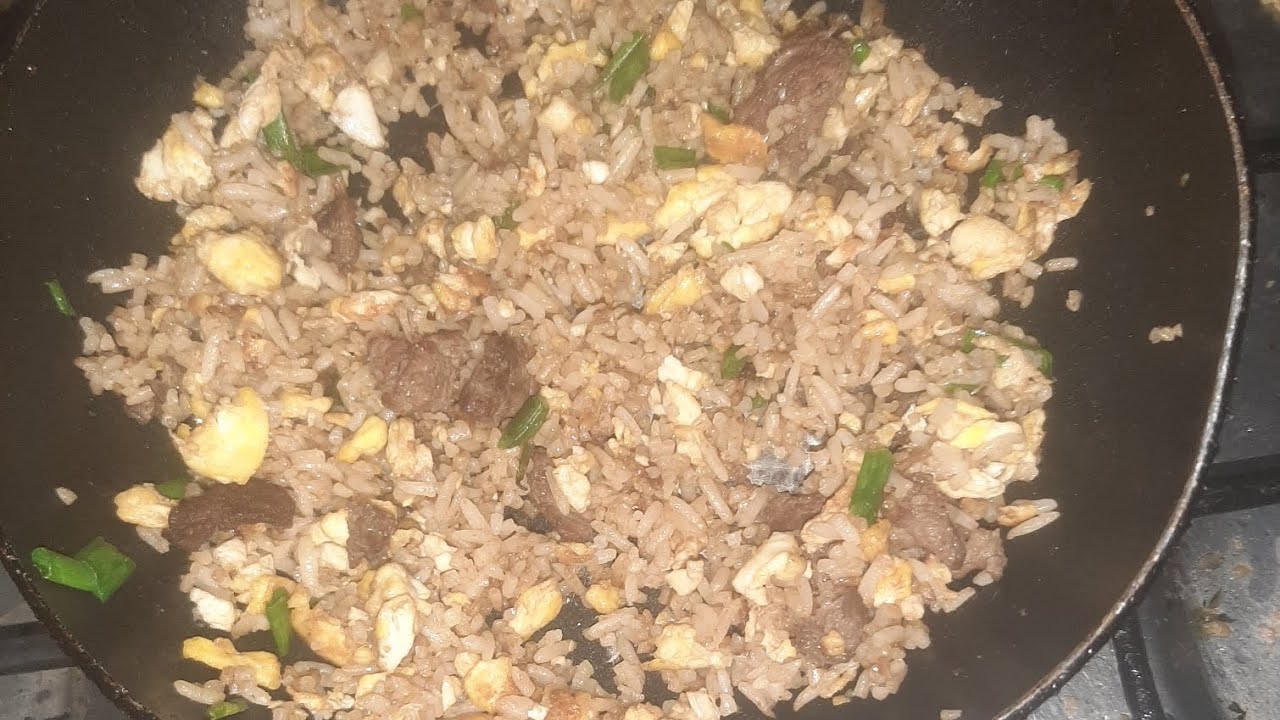 Como se prepara el Arroz Chaufa delicia del peru
