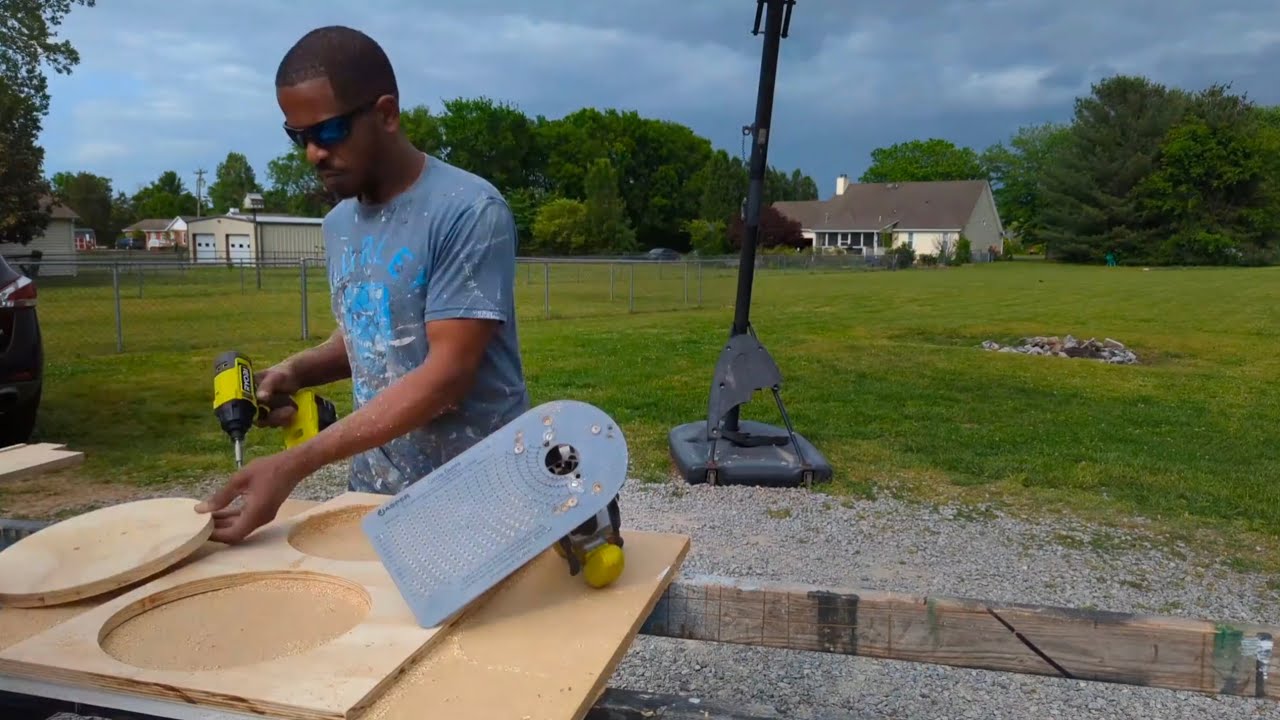 Unleash the Bass: Building a Sixth Order Bandpass Box for 2 Sundown U 12s | DIY Car Audio