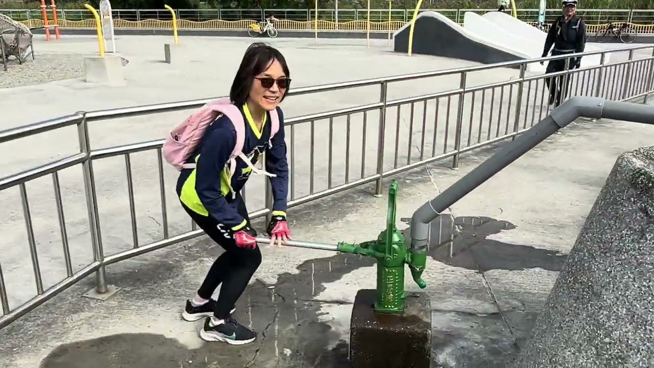 基隆河左岸、淡水河右岸單車行