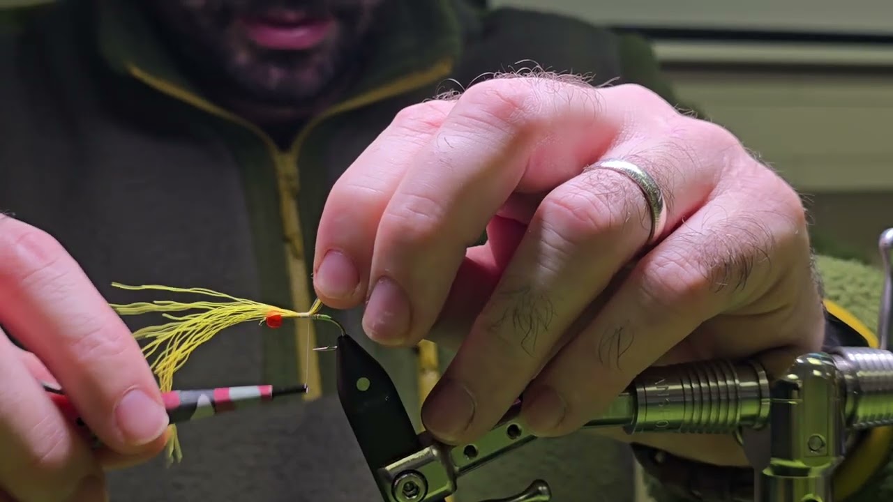 Adam Connolly tying the Connolly's Cascade - Lisburn fly tying club 14/1/26