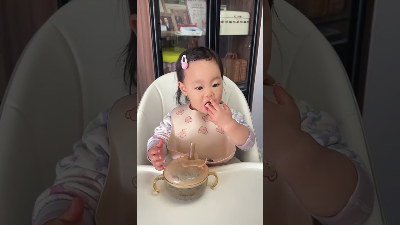 To melt grandma s heart #Baby complementary foods#Baby eating#Eating independently#Baby s