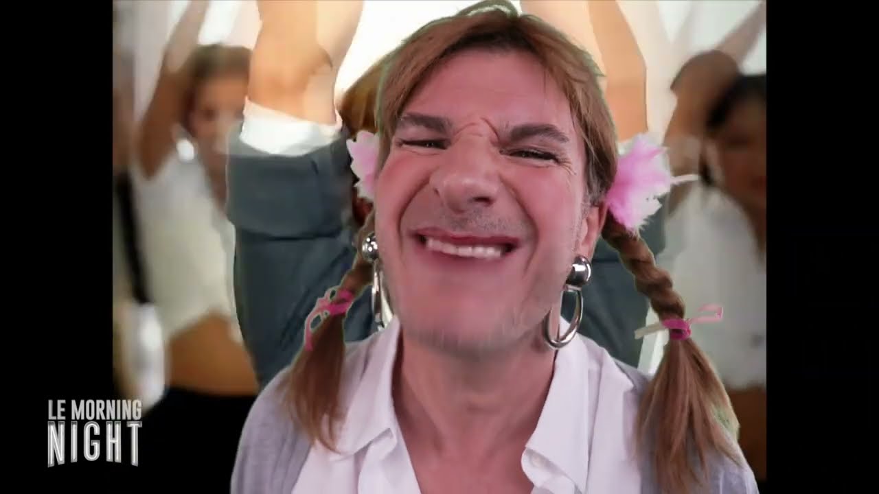 Michaël Youn, Vincent Desagnat et Benjamin Morgaine refont le clip de Britney Spears