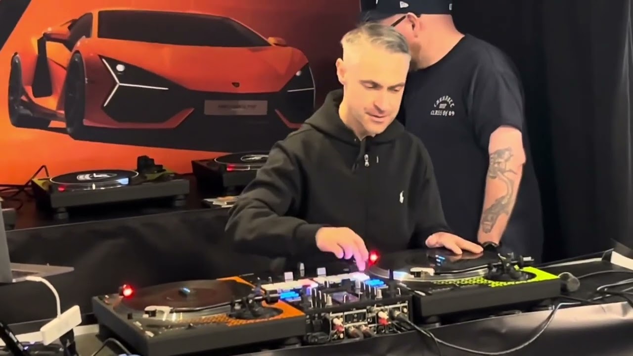 Turntablism on The Technics SL1200M7B Lamborghini Edition Direct Drive Turntable-DJ RASP @ WEDJ SHOW