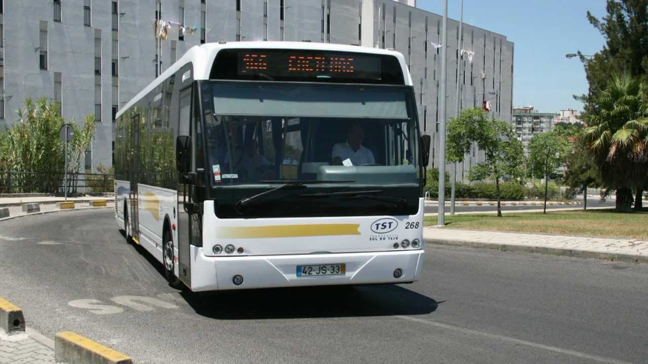 ARRIVA bussen bij TST (TRANSPORTES SUL DO TEJO)