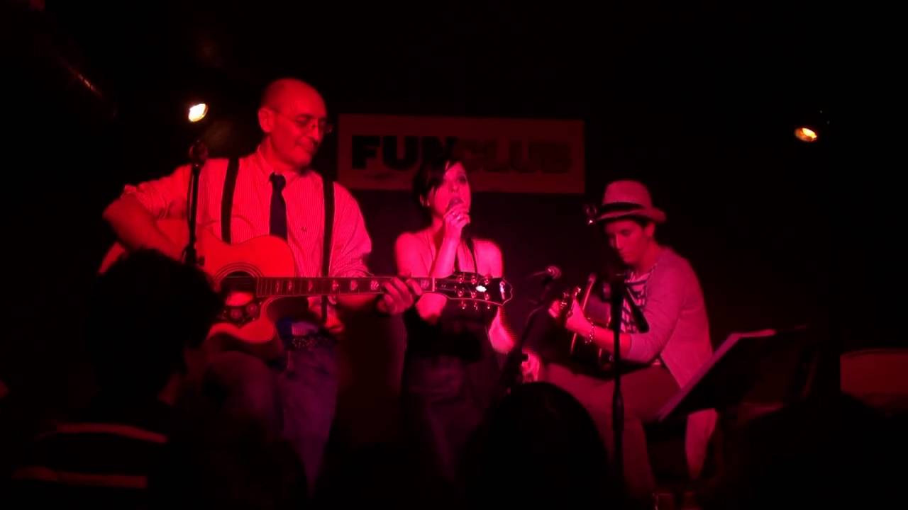 Labuat Bring it on home to me. Sala Fun Club Sevilla