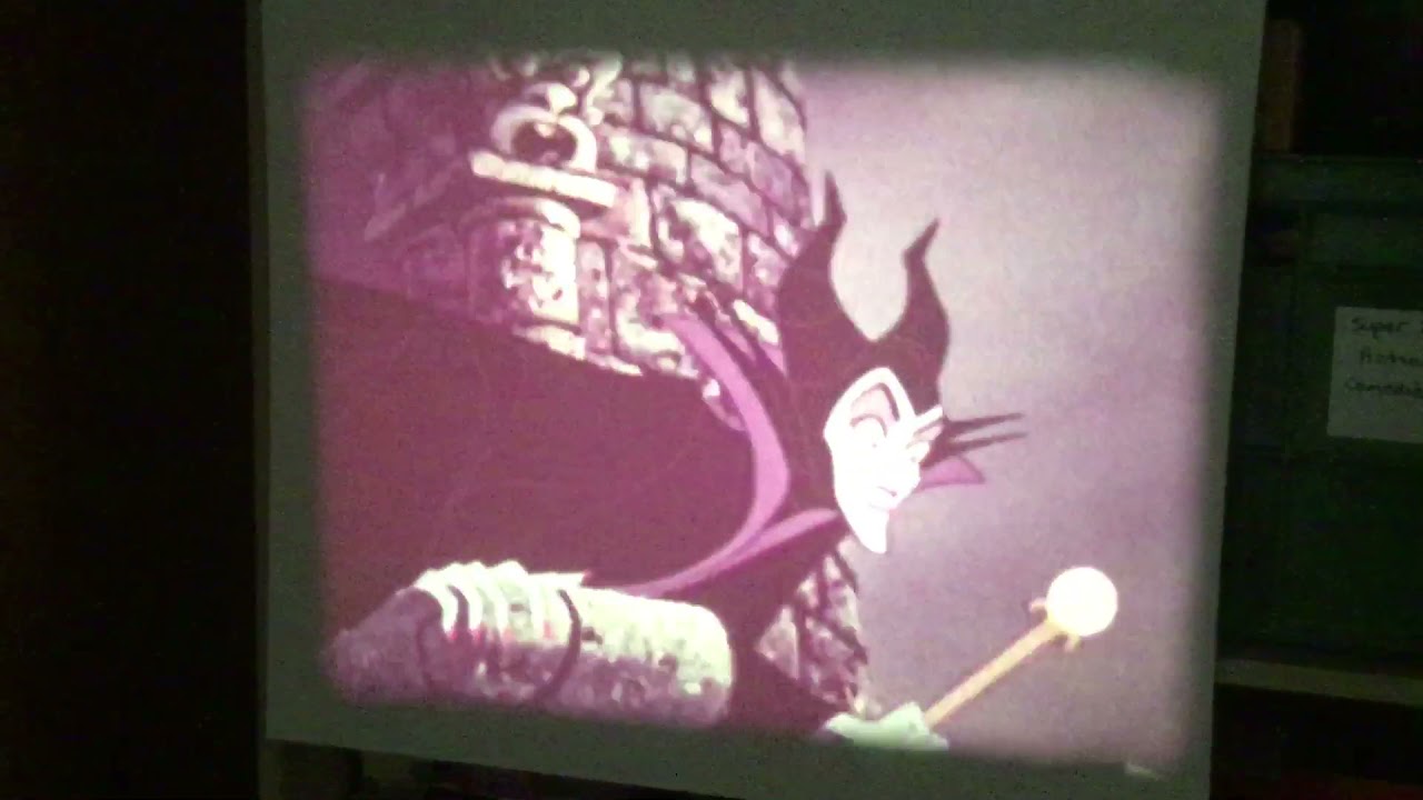 Super 8mm film The Prince And The Dragon (1959) colour sound scene # 2
