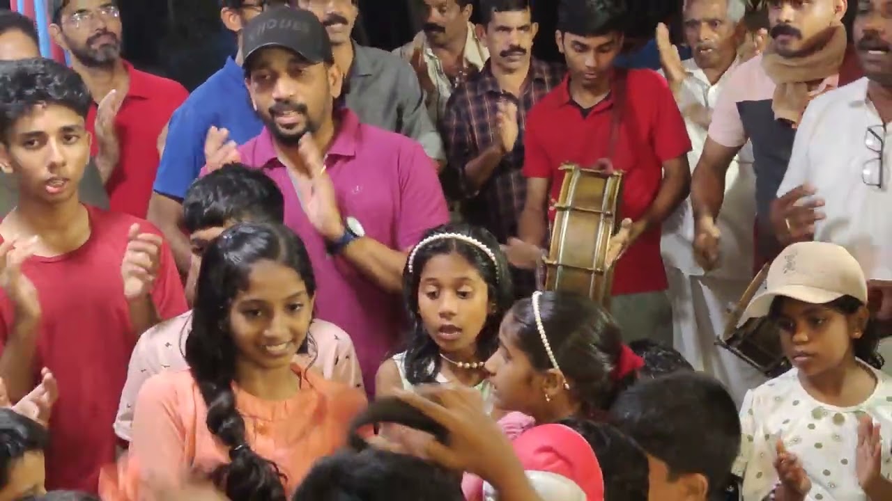 ഒരു മനോഹര കരോൾ ഗായകസംഘം  St. Thomas Marthoma Church, Peechi.