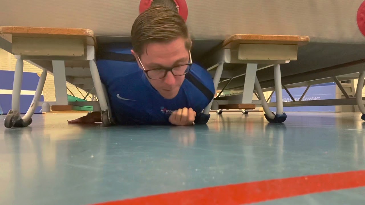 5 verschillende spellen in een gymzaal