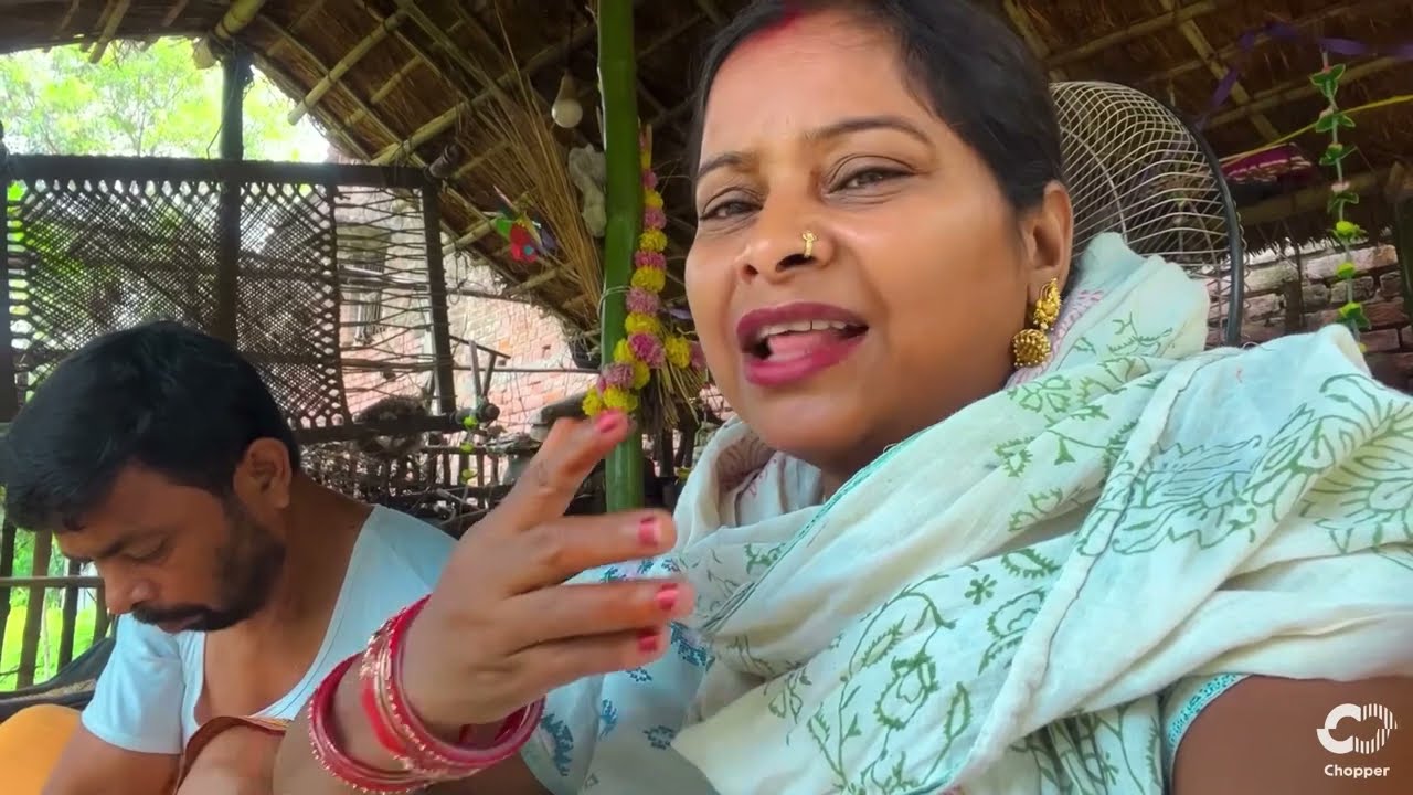 सबको झेल नहीं सकती मैं खुद में ही परेशान हूं
