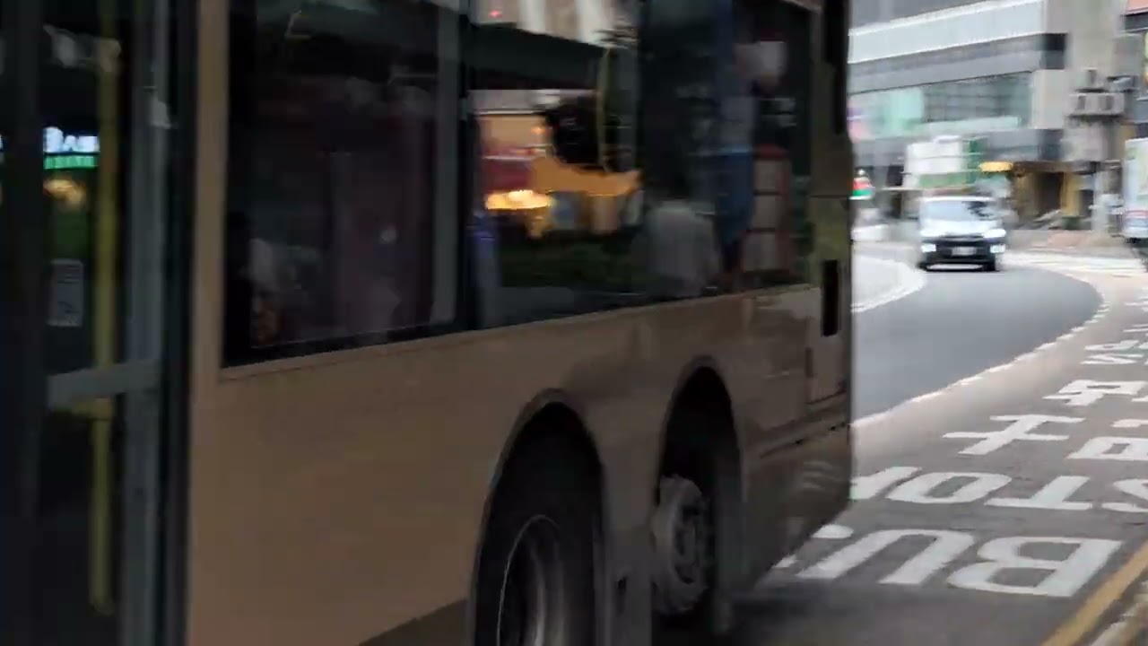 KMB S-74X ATENU1151 UH7697@74X駛入九龍灣站