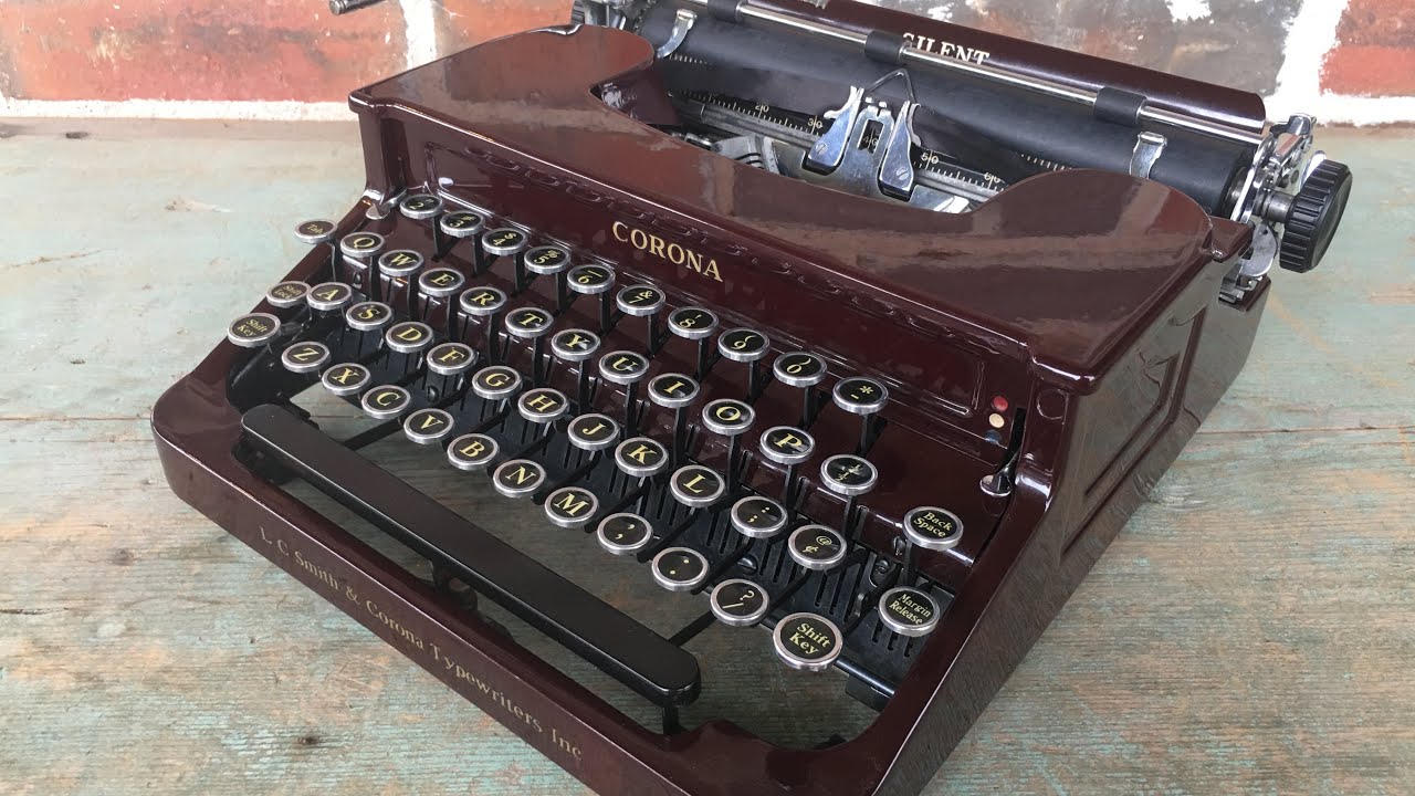 [Sold!] Video review: 1936 maroon Smith Corona Silent “Flattop”