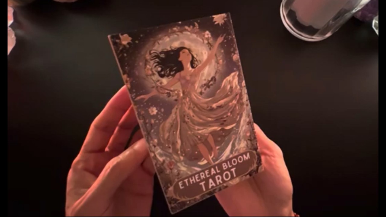 Unboxing 📦✨Ethereal Bloom Tarot🌸✨🍃