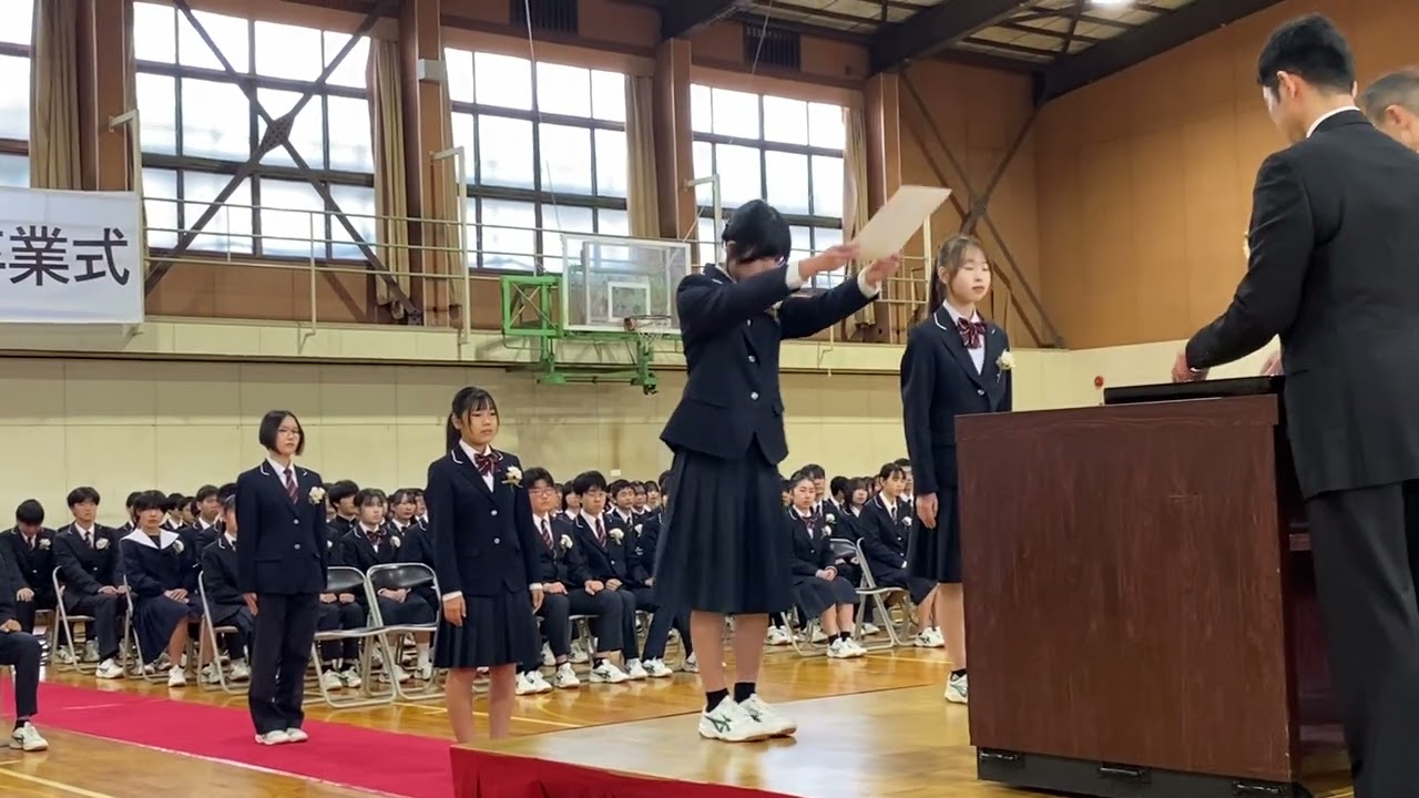 ひなちゃん卒業証書授与