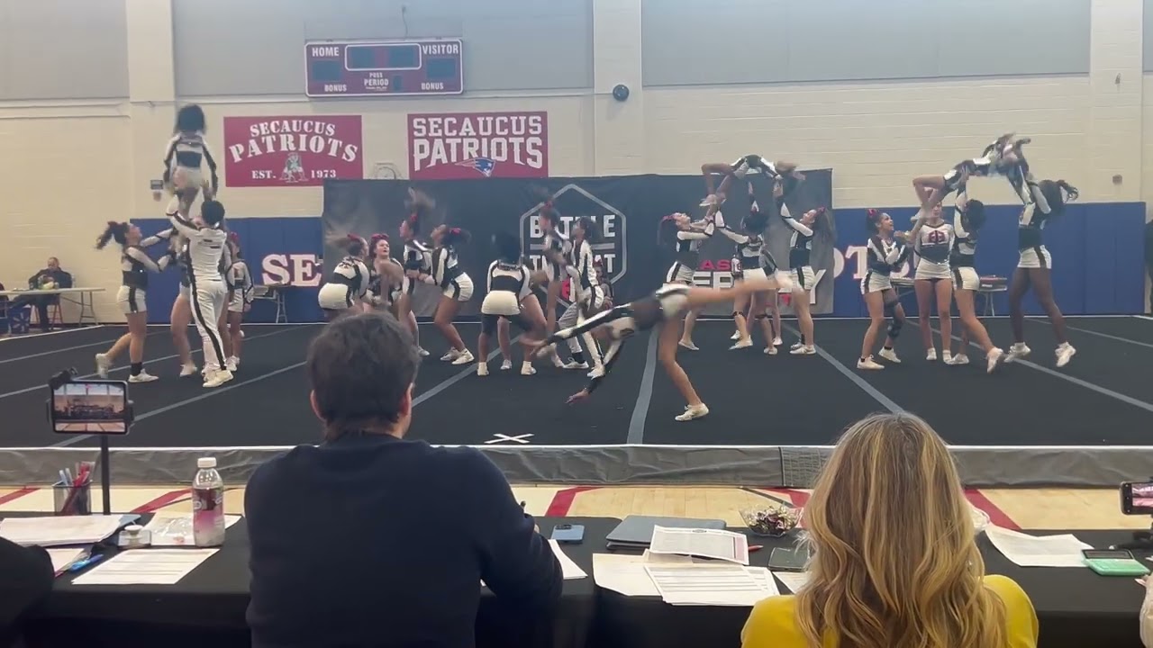 Battle on the mat @eastjerseyelite @VarsitySpirit @cheerleadingVideos @cheerssports 