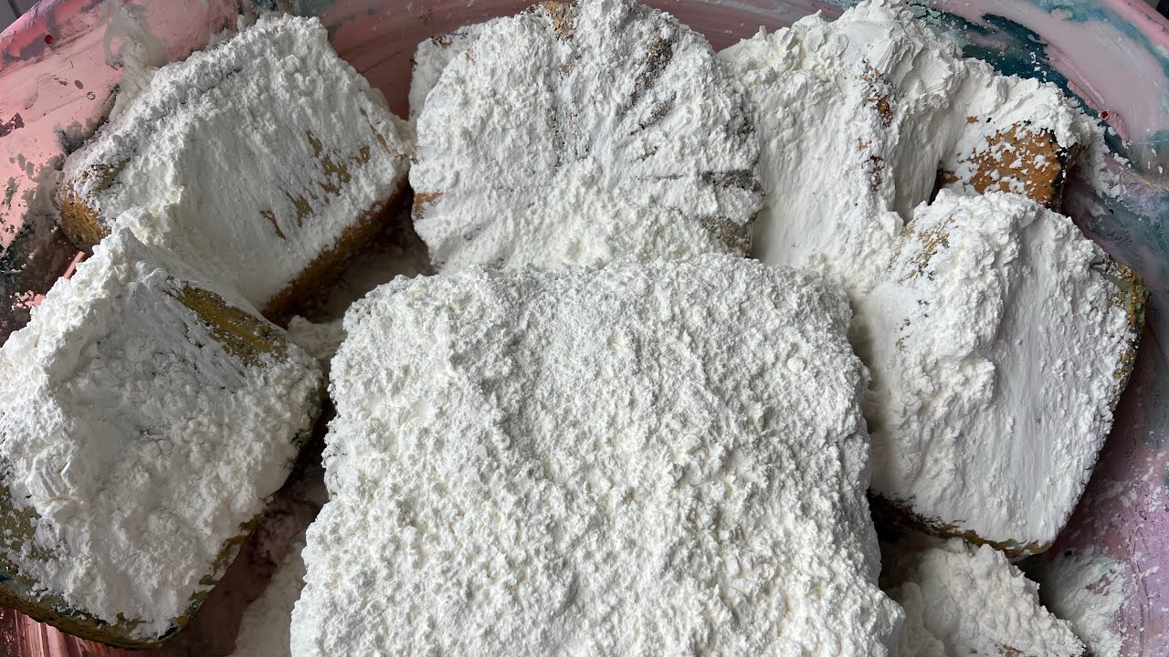 Crispy Grey Mass Crush w/ Cornstarch • Dusty Reformed Gymchalk Crush • Oddly Satisfying • ASMR