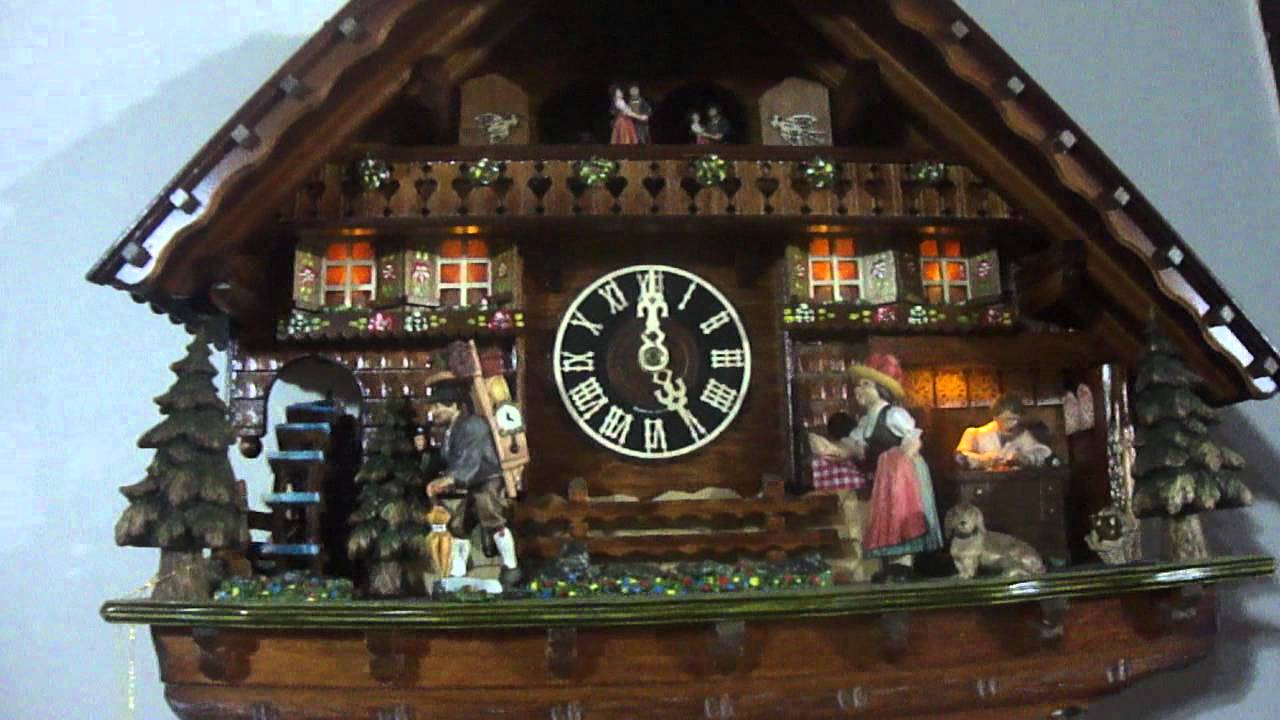 Cuco musical com luzes - Black Forest - Minha Coleção de Relógios