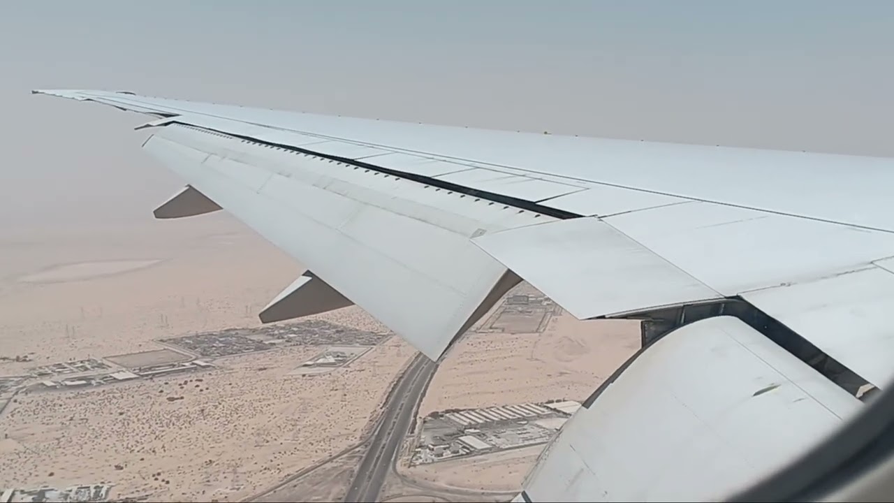 Emirates Landing in Dubai