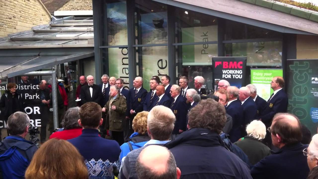 Mike Harding Performs The Manchester Rambler at Kinder 80 Festival Launch