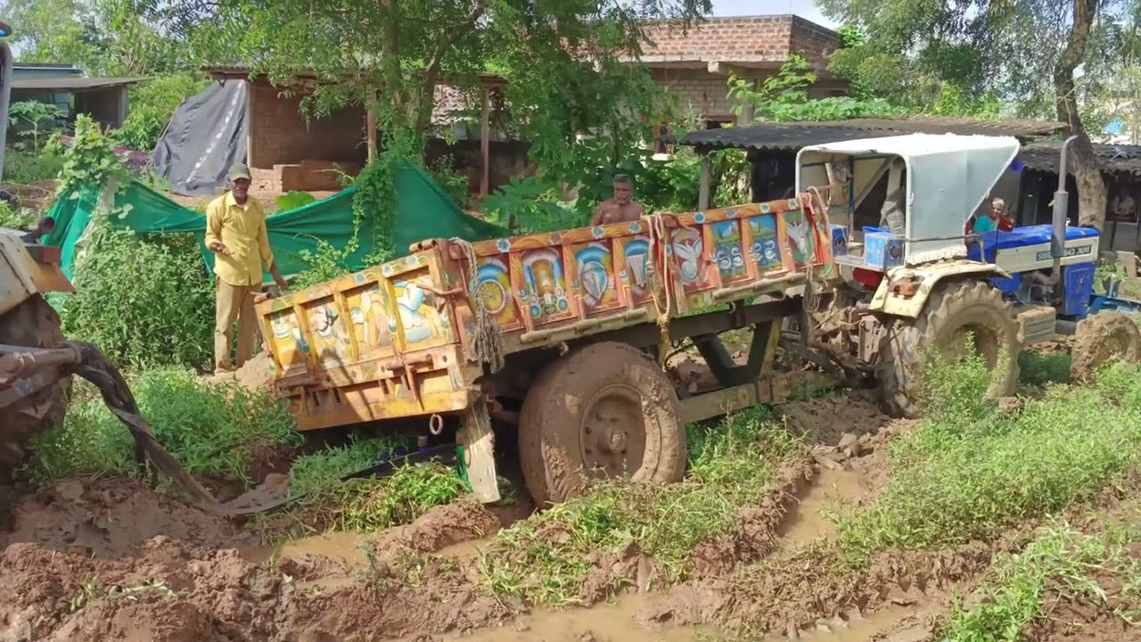 Swaraj 843 stuck in deep mud | Tractor Stuck Videos #vehicleshub