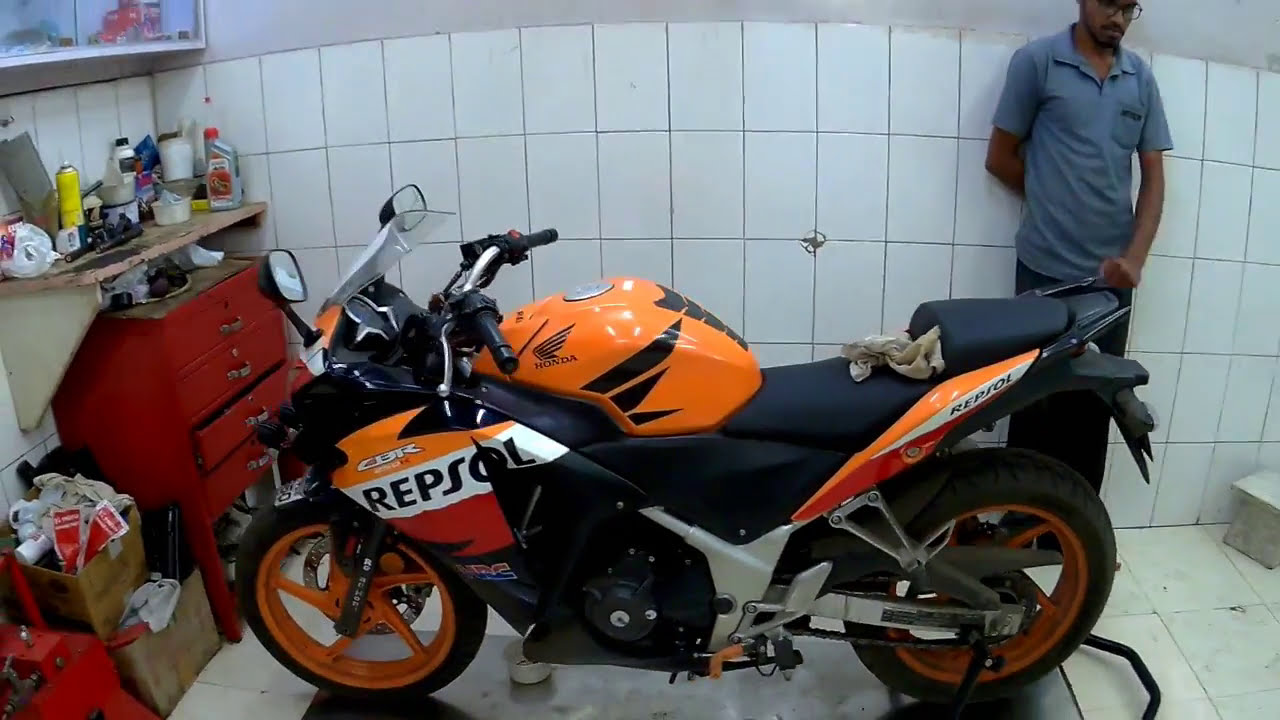 Honda CBR250 R Handlebar Modification for Comfort and Touring