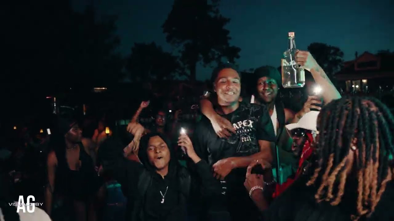 AMT Lil Ski - KEEP ON SHAKIN (OFFICIAL VIDEO) Shot by @VisualsByAG