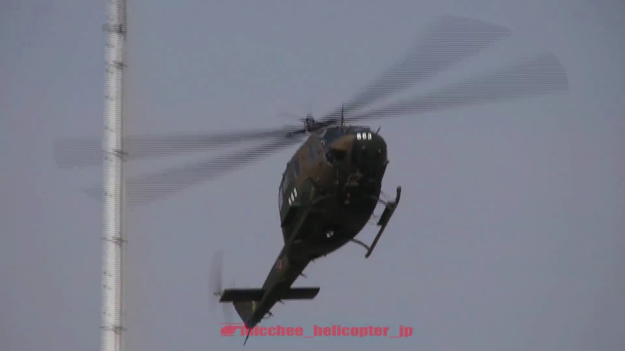 【mad skills】 UH-1J Huey Full Touch Down  Autorotation Training / 陸自UH-1J ヘリコプター　オートローテーション