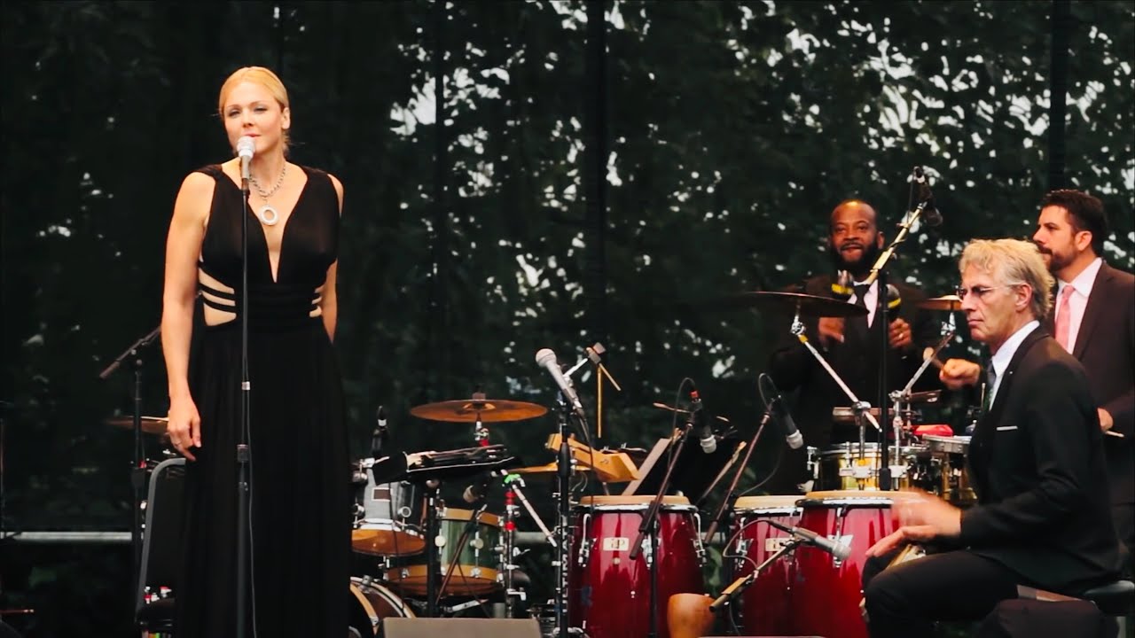 Quizás, quizás, quizás - Pink Martini ft. Storm Large, 2013