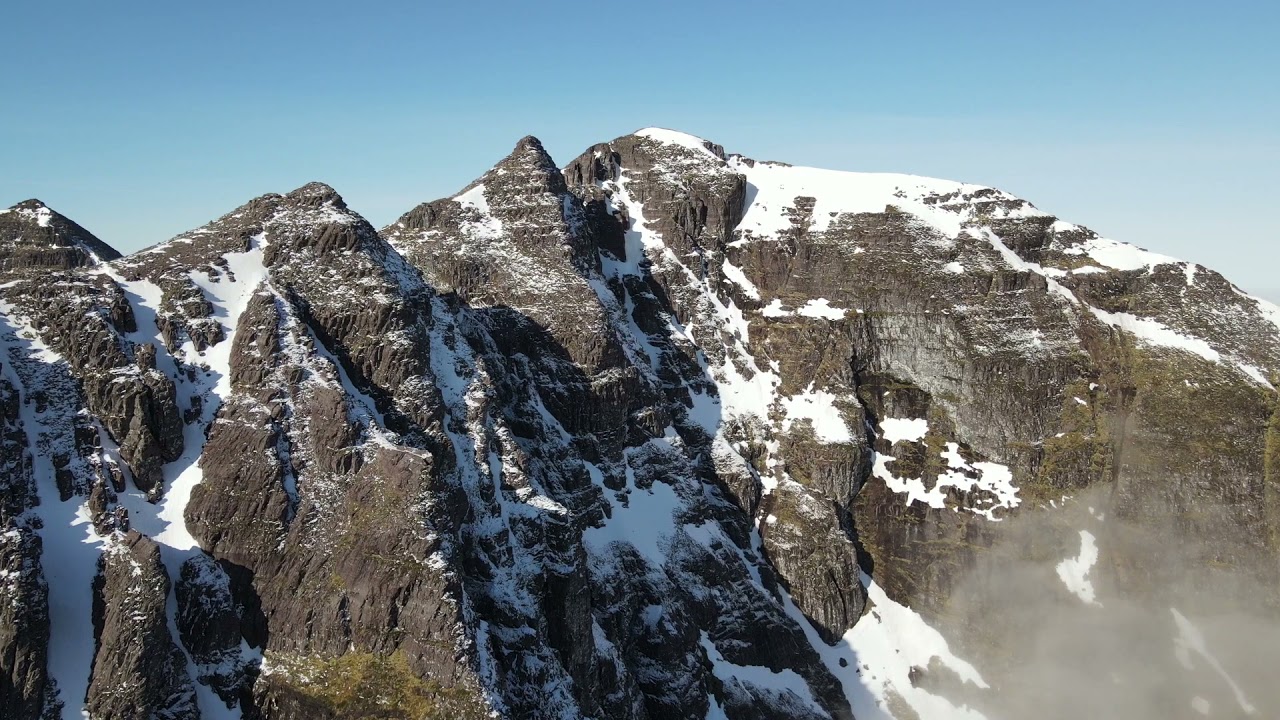 Hayfork Gully - An Teallach