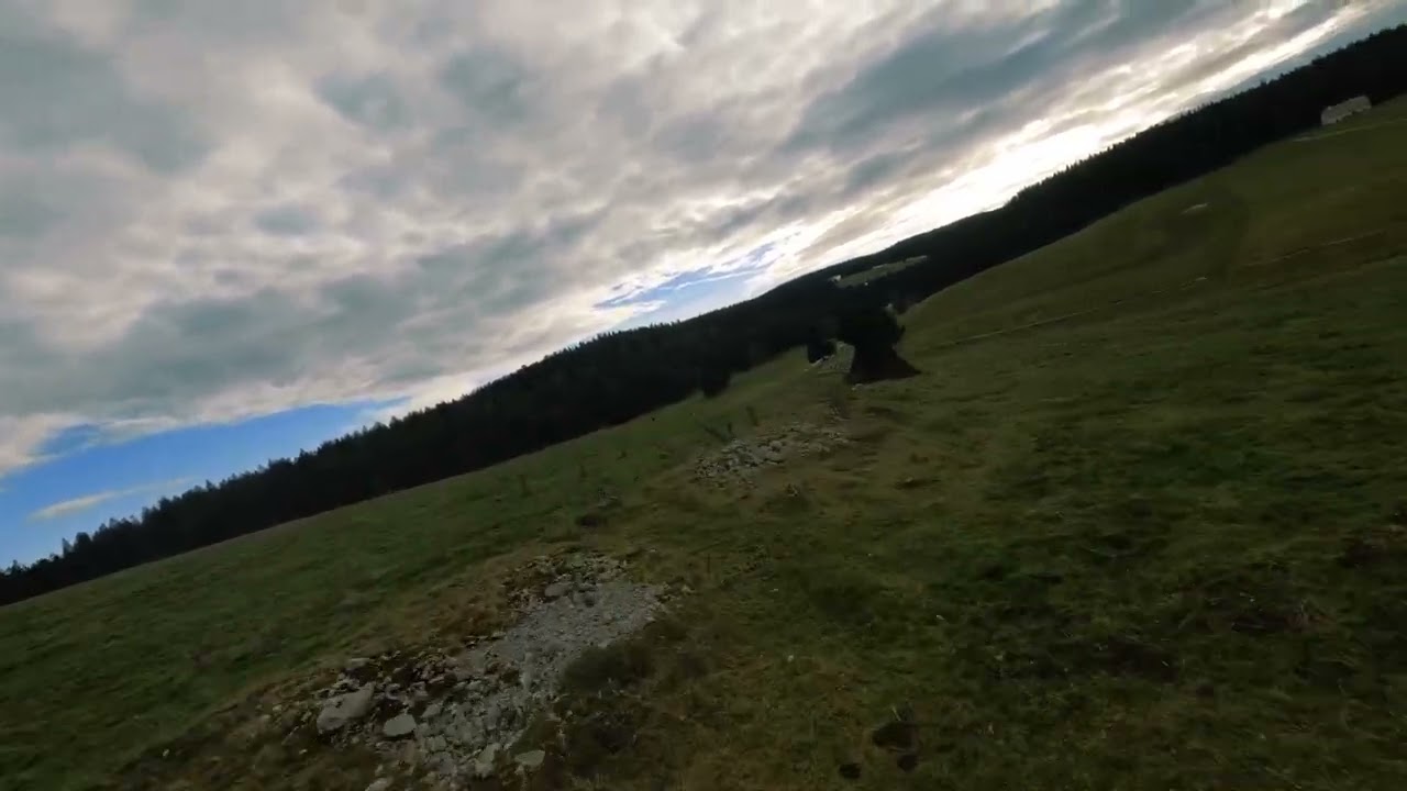 Prise de vue aérienne des hauts paturages de Mouthe - Haut-Doubs
