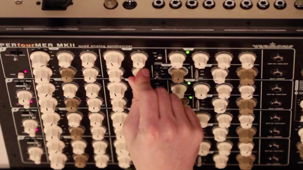 Vermona PerFOURmer simple  four chord progression