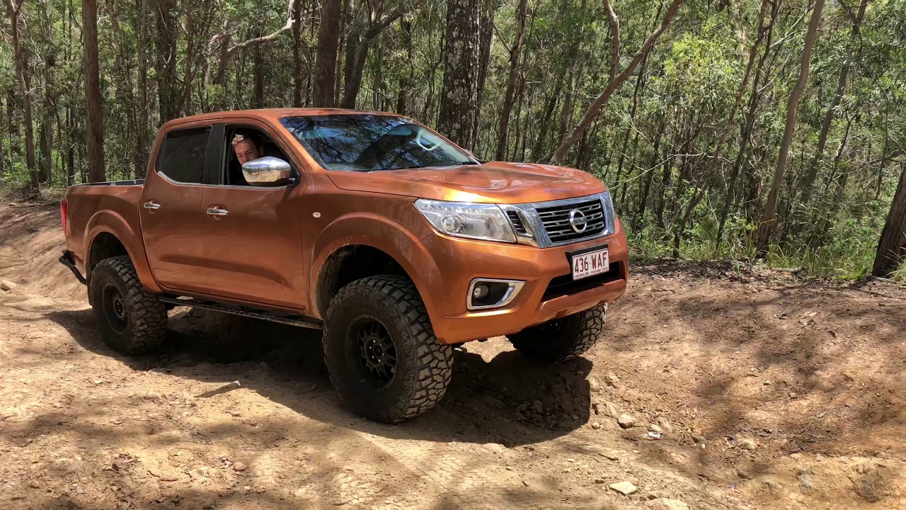 Np300 ormeau 4x4