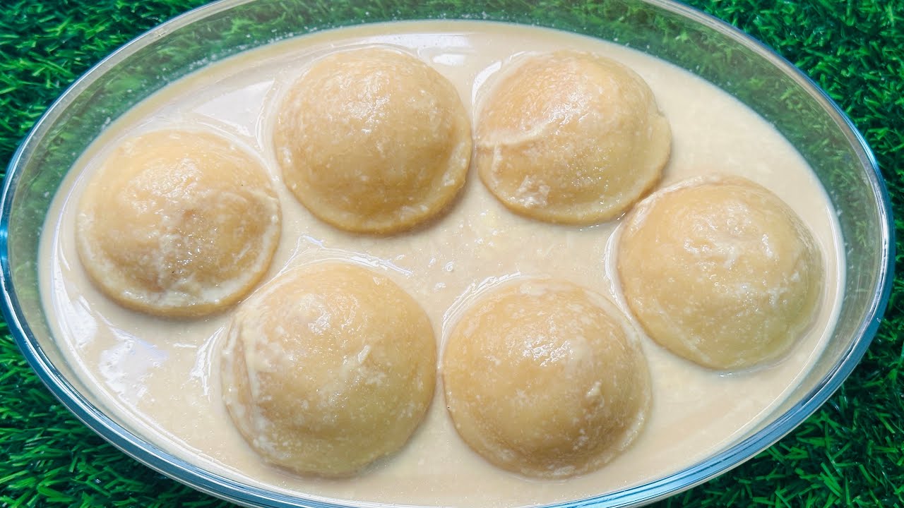 নরম তুলতুলে রসালো দুধ সারস পিঠা তৈরি করা যেমন সহজ খেতেও অনেক মজা || dudh sarosh pitha recipe 